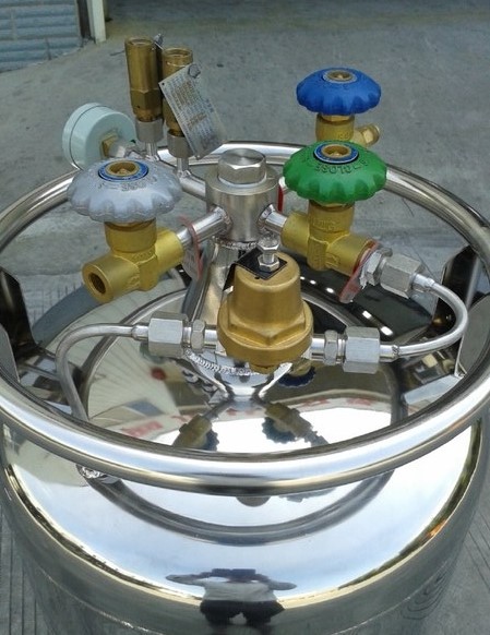 自增壓液氮罐 自增壓液氮罐